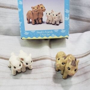 Hallmark Merry Miniatures Noah's Friends Camel Sheep 2 Piece Set 1997 With Box